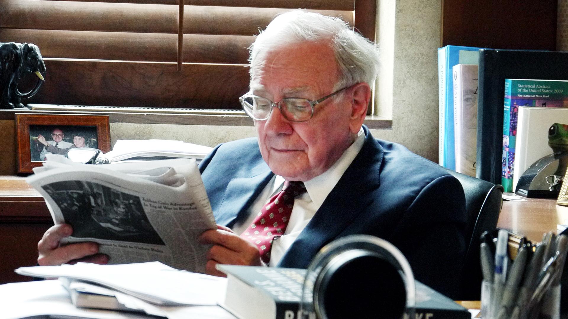 Warren Buffett’s Formula for Productivity and Success: 25/5