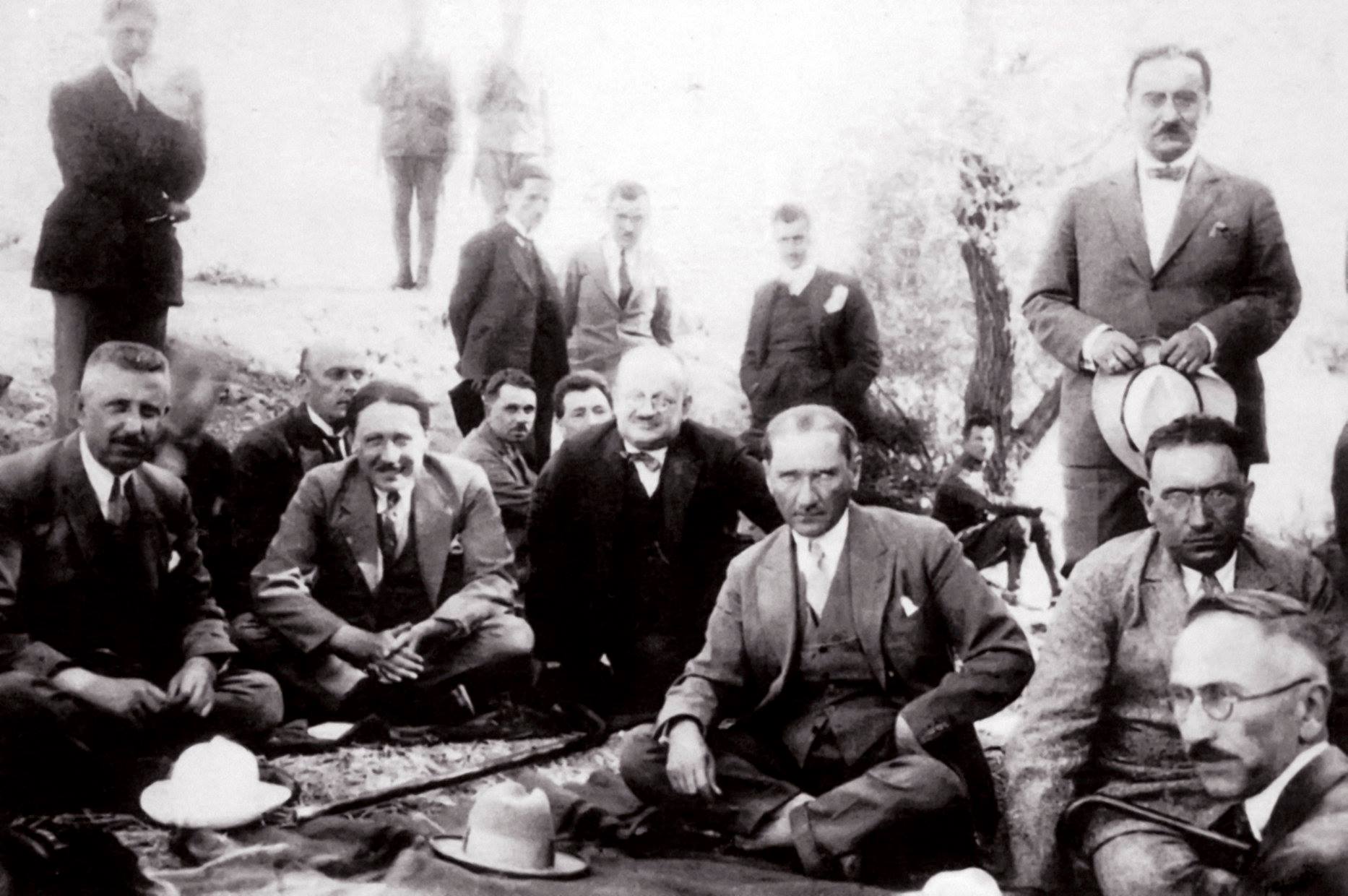 Mustafa Kemal Atatürk'ün Tüyleri Diken Diken Eden ve Az Bilinen 10 Anısı 8