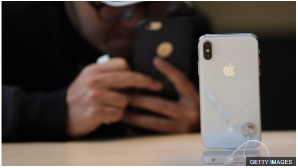 Apple daha az iPhone sattı, kârı rekor kırdı 1
