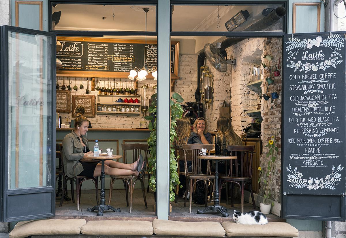 50 Cafes in Istanbul where you can go to work as soon as you grab your computer 5