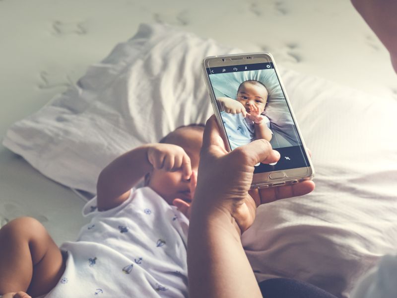 Instagram Ebeveynlerinin Psikolojik Tahlili ve Sürekli Kamera Önünde Olmanın Çocuklara Zararları 1