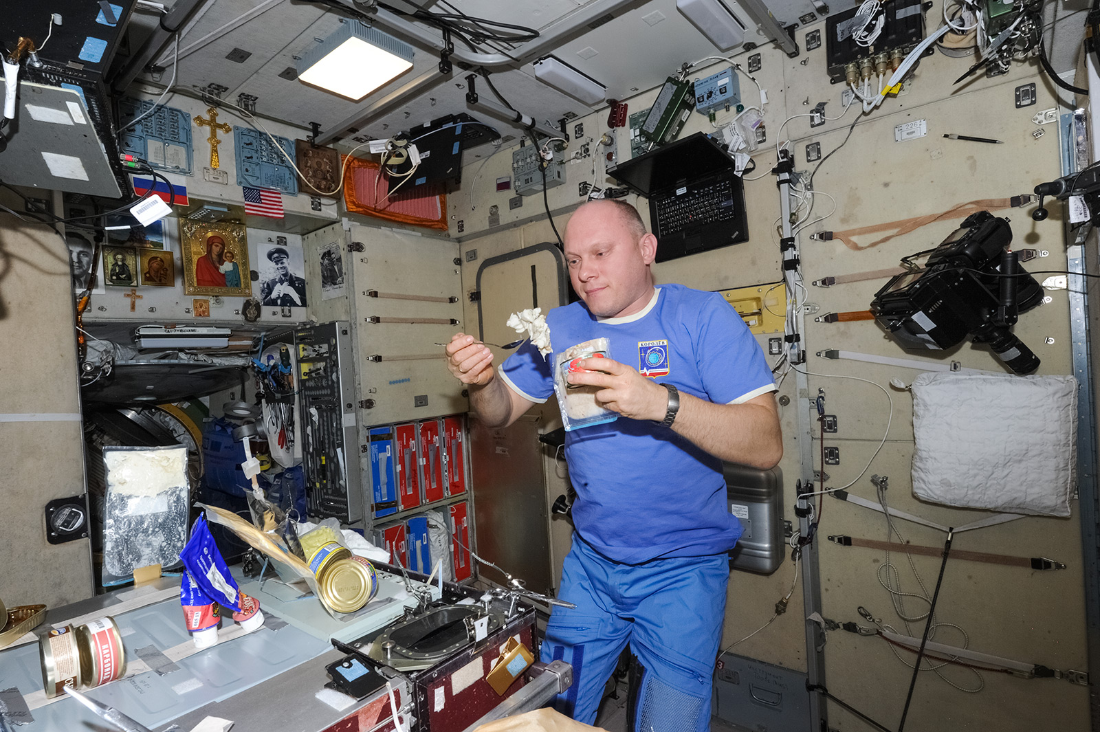 İnsanlığın Uzaydaki Evi : Uluslararası Uzay İstasyonu (ISS) 11