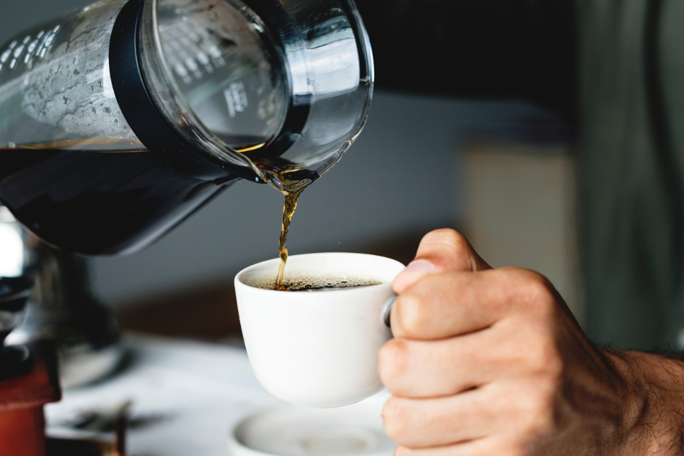 Aç Karnına Kahve İçilir mi? Sabah Aç Karnına Türk Kahvesi İçmek Zararlı mı?