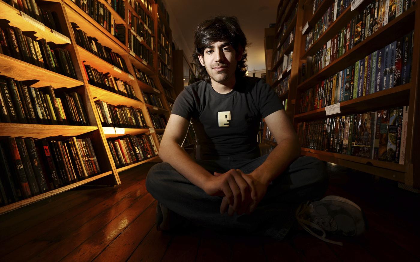 İnternet Aktivisti ve Reddit Kurucusu Aaron Swartz’ın Yürekleri Burkan Öyküsü