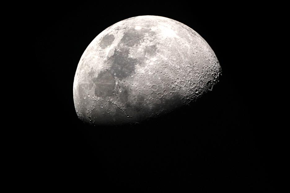 Ay’ın Karanlık Yüzü Keşfediliyor: Queqiao