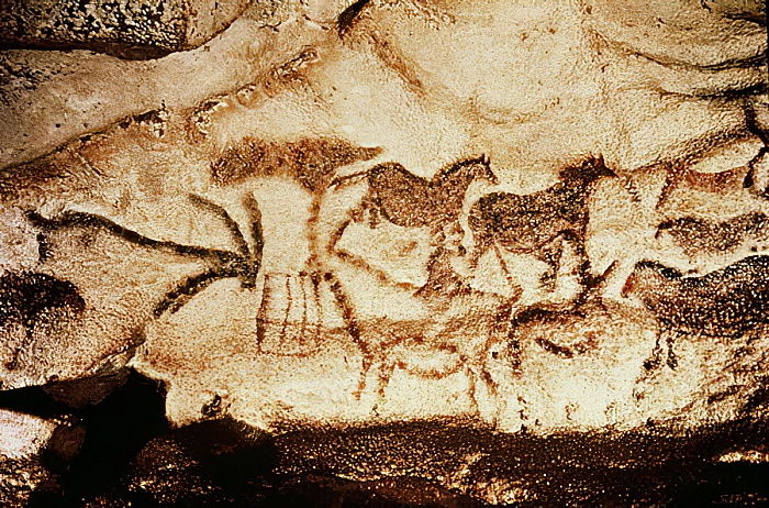 Remnants of Human History in Lascaux and the Cave of Altamira