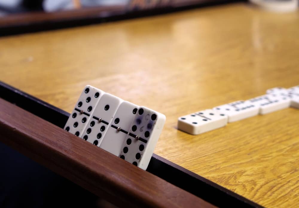 Domino Taşları Hedef Belirleme Konusunda Bize Yol Gösterebilir mi?