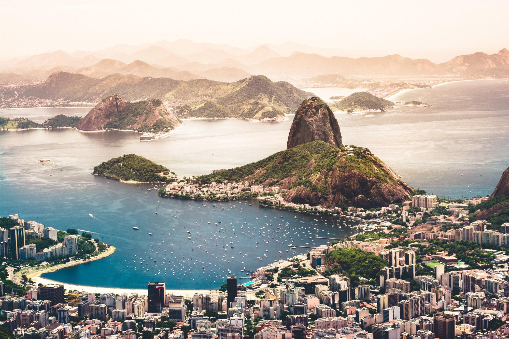 Rio de Janeiro’ya, City of God’la bakmak