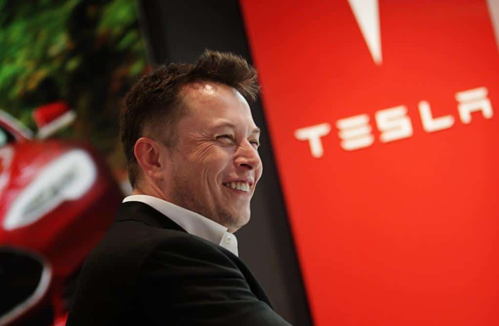 Elon Musk’ın Tesla’yı Batmaktan Kurtaran Satış Stratejisi