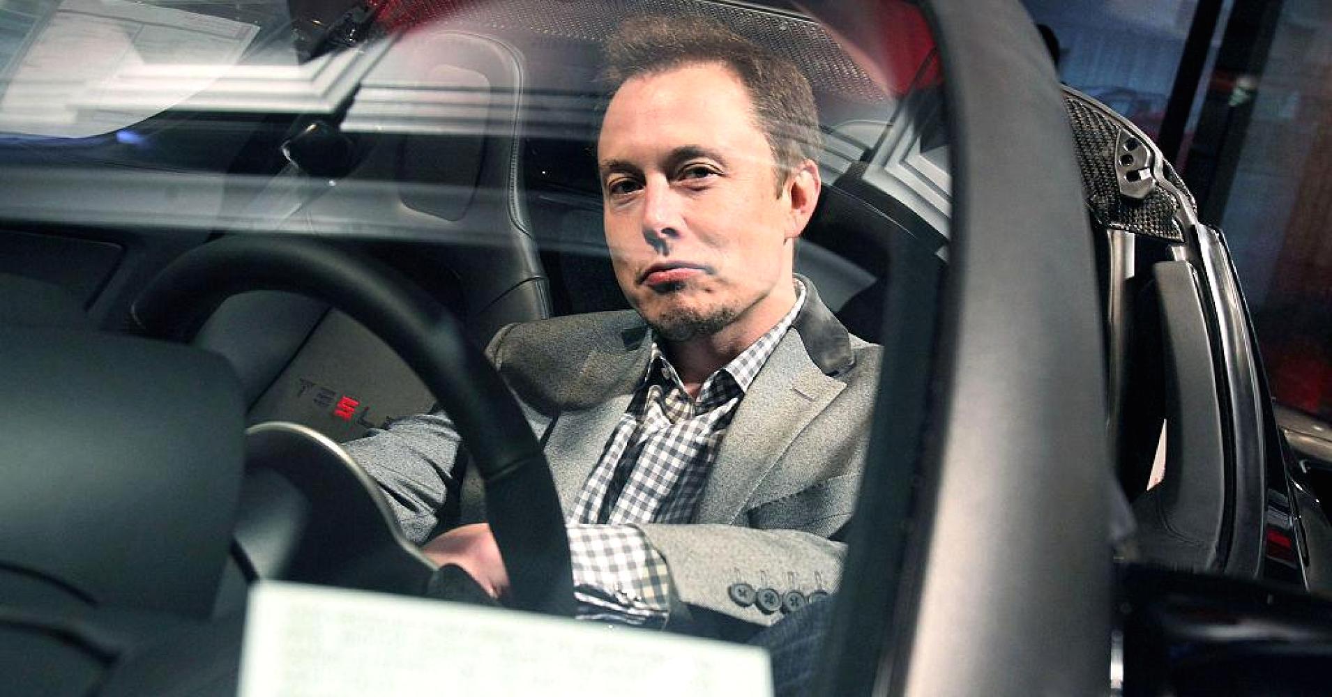 Elon Musk Kendi Telefon Numarasını Twitter’da Paylaştı