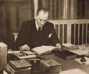 Mustafa Kemal Atatürk Nasıl Çalışırdı?