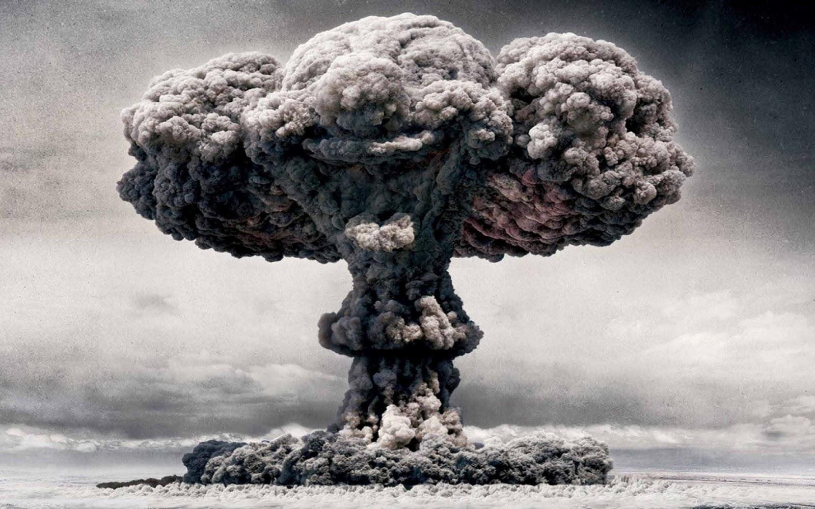Farklı Bir Bakış Açısı: Japonya’ya Atom Bombası Atılmamış Olabilir mi?
