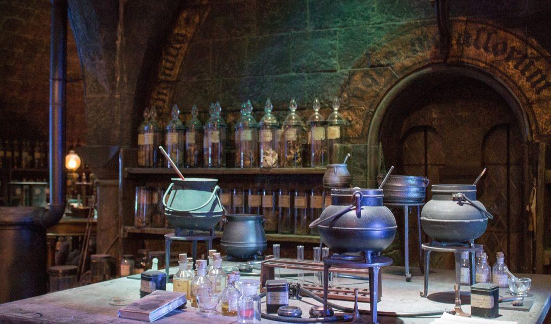 The Cauldron: Hogwarts Öğrencilerine Yeni Bir Mekan