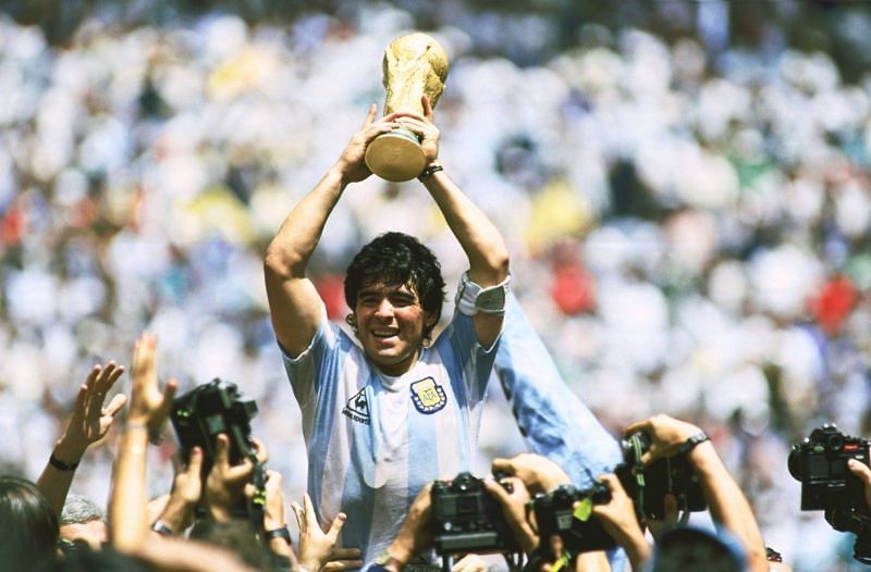 Legendary Footballers: The World’s Greatest Footballers of All Time