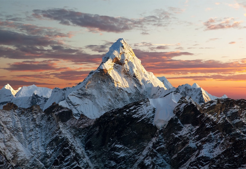everest dünyanın en yüksek dağları