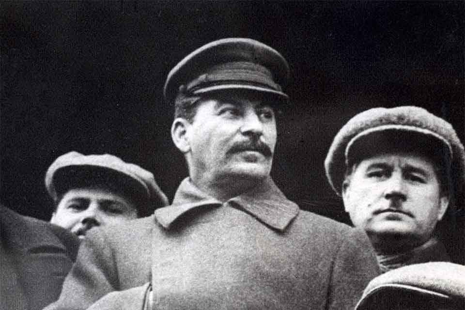 Stalin: The Young Years, the October Revolution and Power
