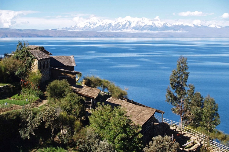 Titikaka Gölü dünyanın enleri