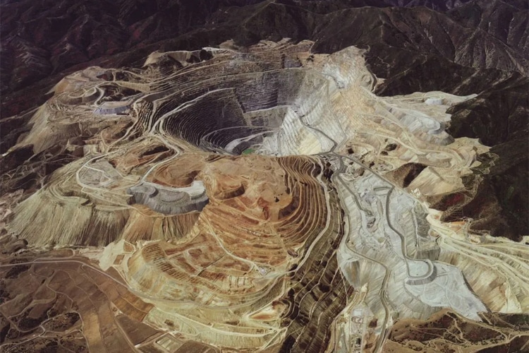 taautona mine the largest in the world