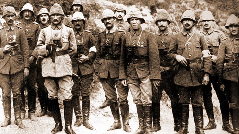 Mustafa Kemal ve silah arkadaşlar