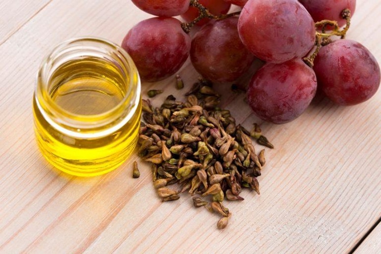 black grape seed oil